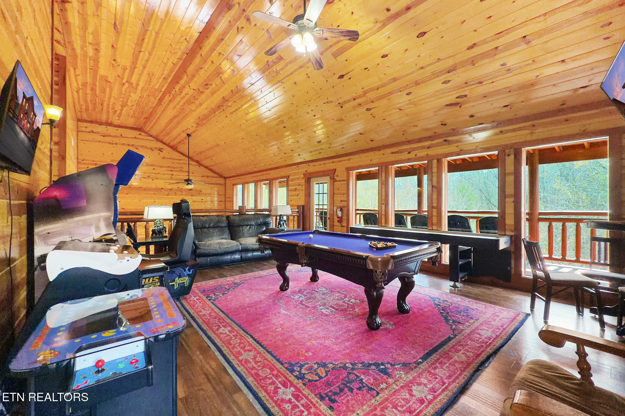 4359 Forest Ridge Way Pigeon Forge, TN 37863 - Photo 34 of 51 img_9702