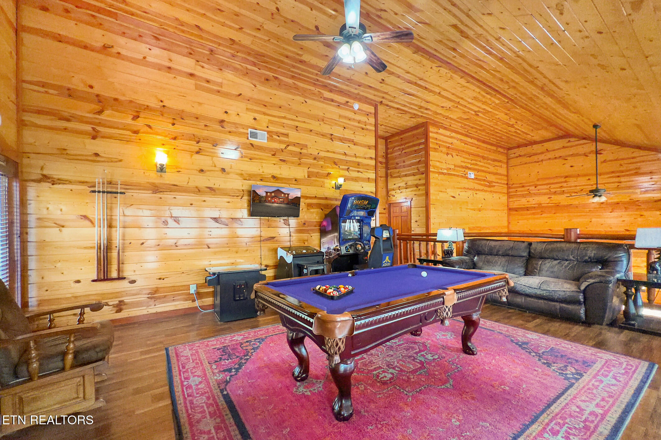 4359 Forest Ridge Way Pigeon Forge, TN 37863 - Photo 35 of 51 img_9712