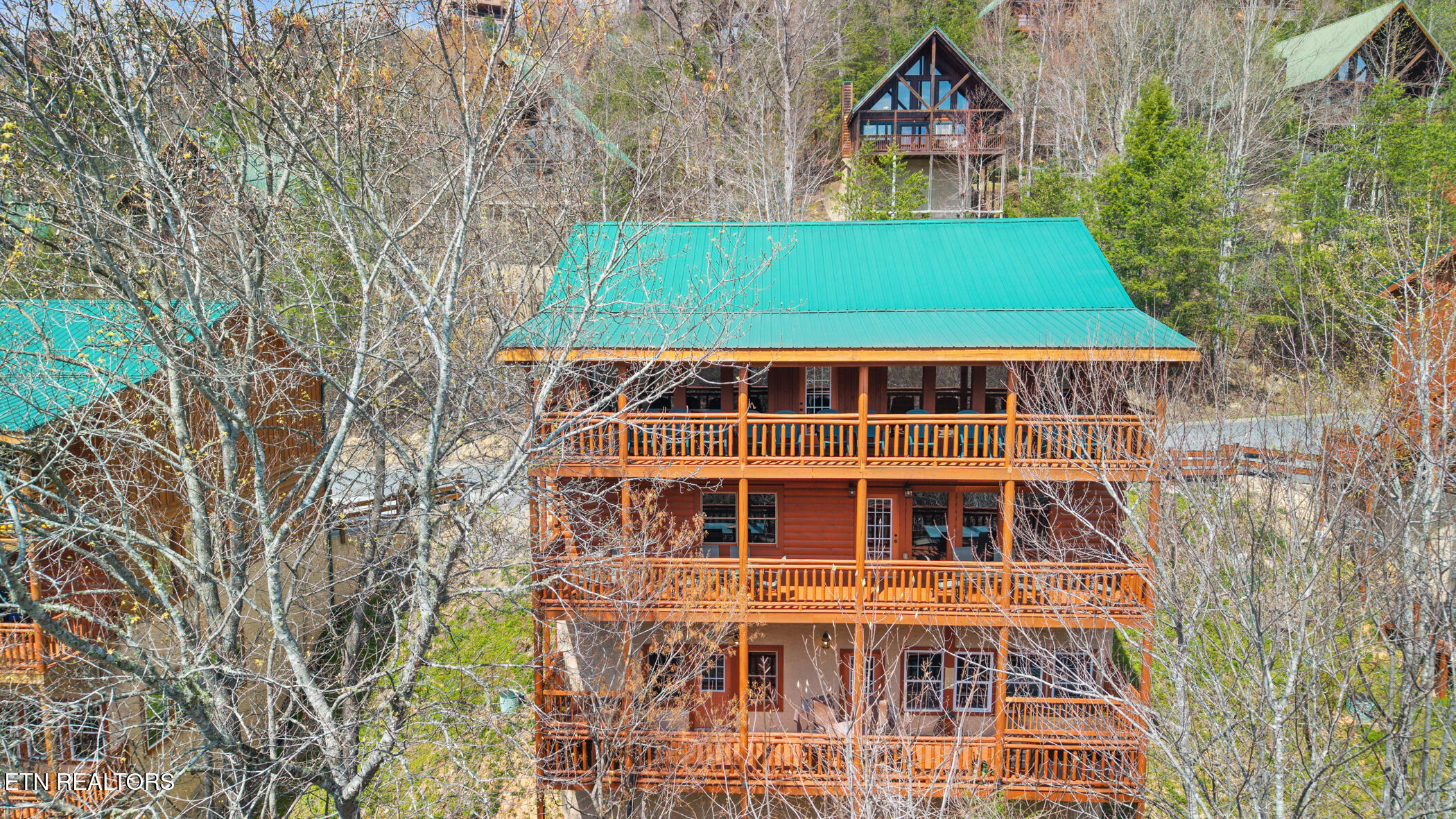 4359 Forest Ridge Way Pigeon Forge, TN 37863 - Photo 4 of 51 dji_20260326134355_0456_d