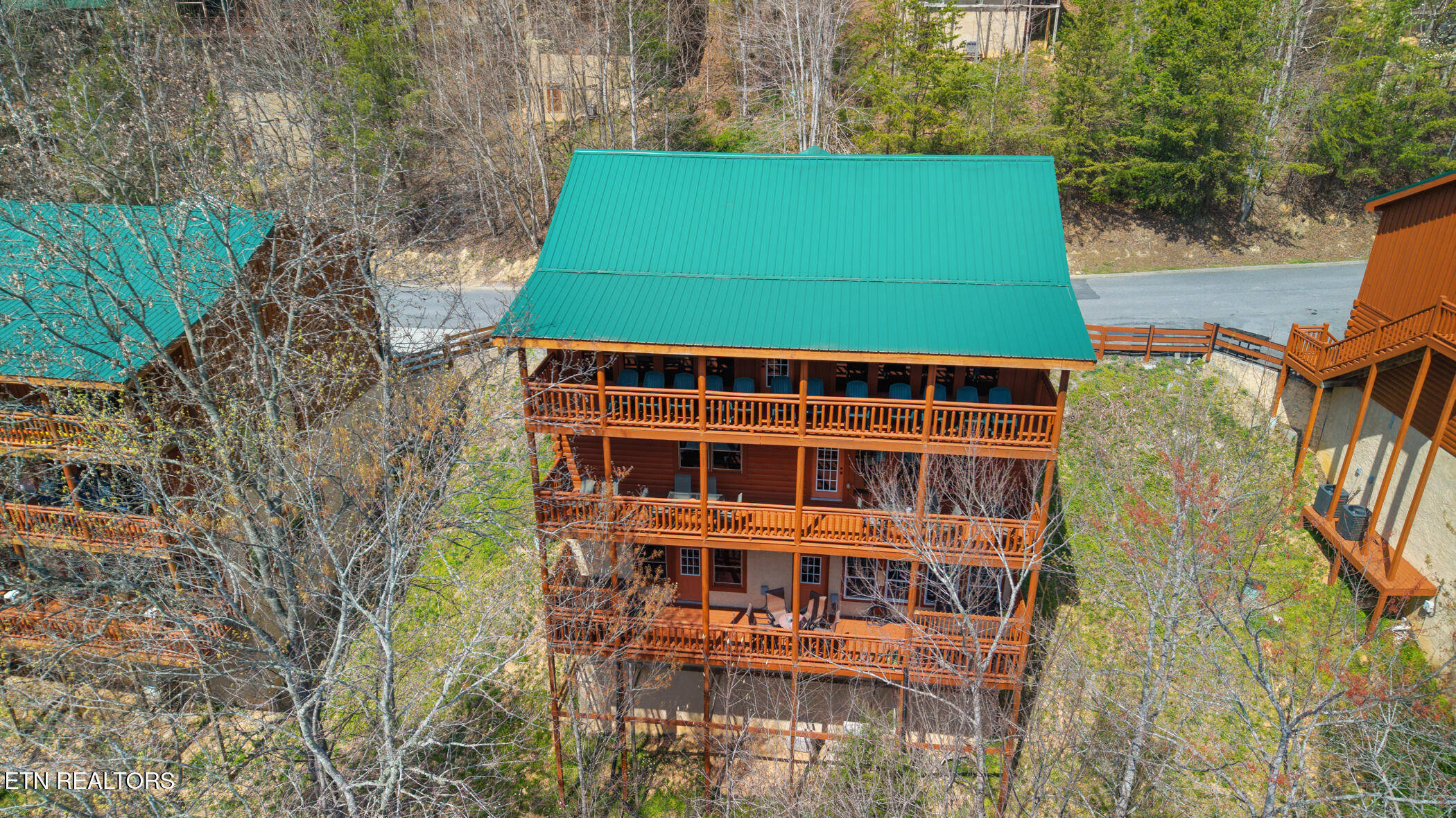 4359 Forest Ridge Way Pigeon Forge, TN 37863 - Photo 46 of 51 dji_20260326134409_0459_d
