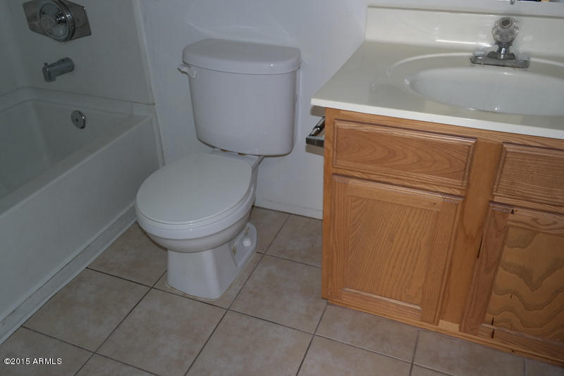 3511 East Baseline Road, Unit 1164 Phoenix, AZ 85042 - Photo 8 of 10 SAM_1810