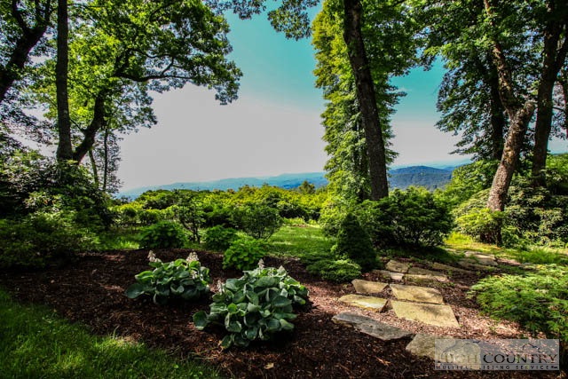 137 Strawberry Path Boone, NC 28607 - Photo 2 of 42 Gallery Image 2