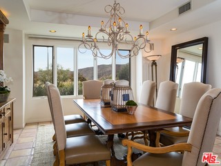12699 Promontory Road Los Angeles, CA 90049 - Photo 4 of 9