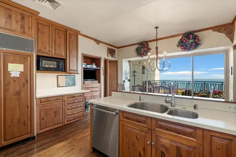 $2,199,000 | 800 North Michigan Avenue, Unit 5501, Chicago, IL 60611