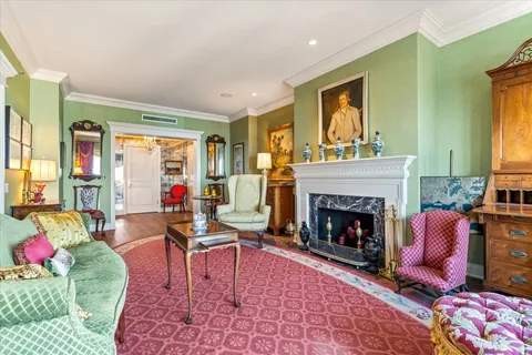 $2,199,000 | 800 North Michigan Avenue, Unit 5501, Chicago, IL 60611