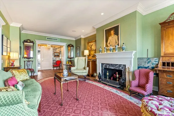 $2,199,000 | 800 North Michigan Avenue, Unit 5501, Chicago, IL 60611