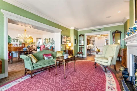 $2,199,000 | 800 North Michigan Avenue, Unit 5501, Chicago, IL 60611