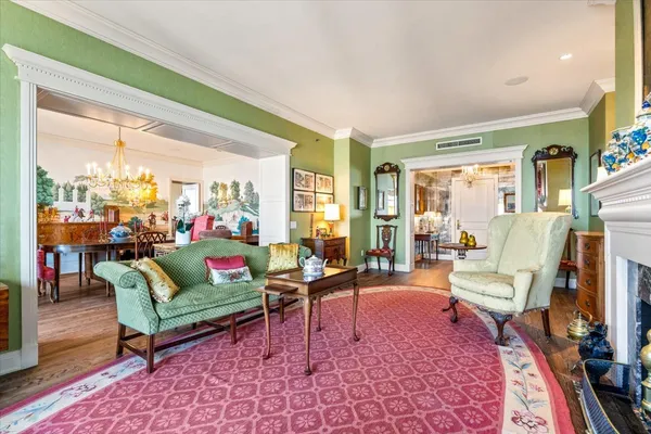 $2,199,000 | 800 North Michigan Avenue, Unit 5501, Chicago, IL 60611