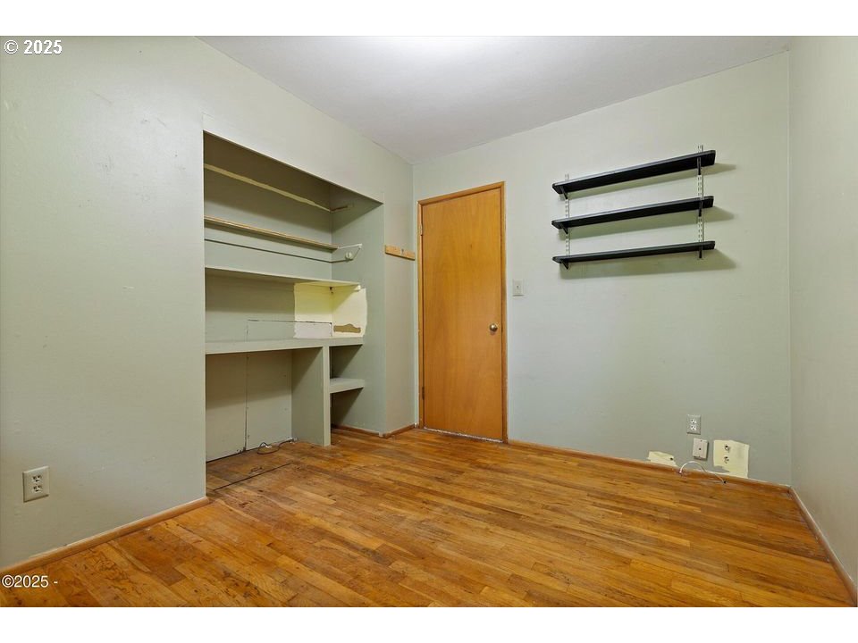 635 Northeast 192nd Avenue Portland, OR 97230 - Photo 14 of 27