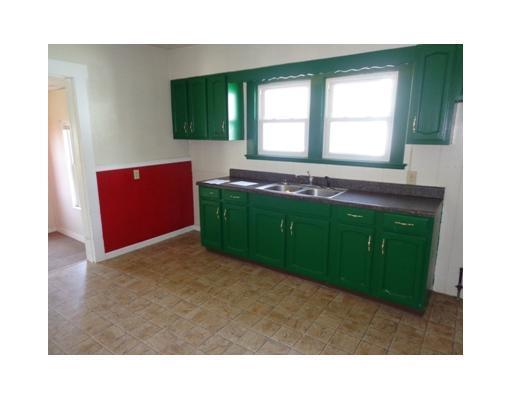 1664 Morgan Street Springfield, OH 45503 - Photo 3 of 10 Gallery Image 3