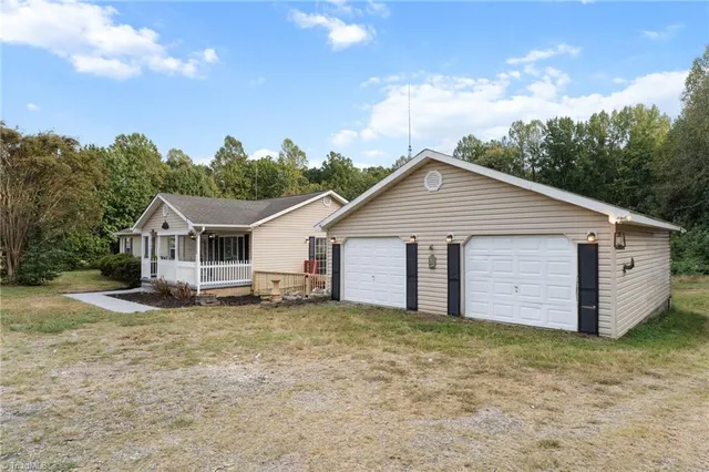 $299,900 | 1980 Whitt Hunt Road, Pleasant Garden, NC 27313
