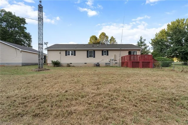 $299,900 | 1980 Whitt Hunt Road, Pleasant Garden, NC 27313