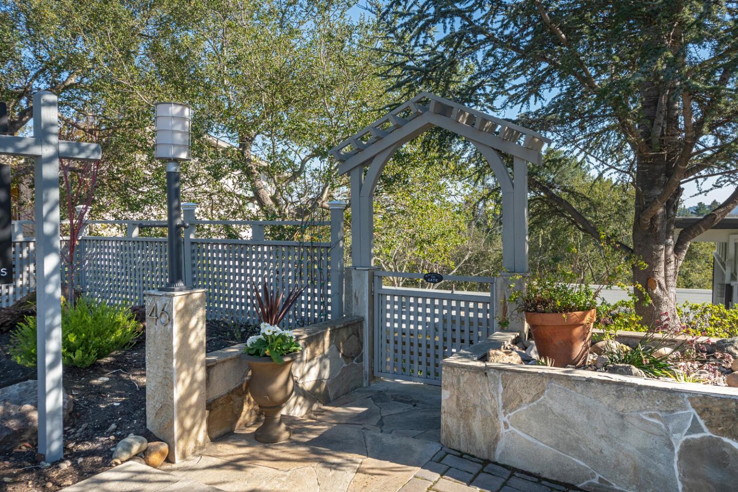 46 El Gavilan Road Orinda, CA 94563 - Photo 3 of 42