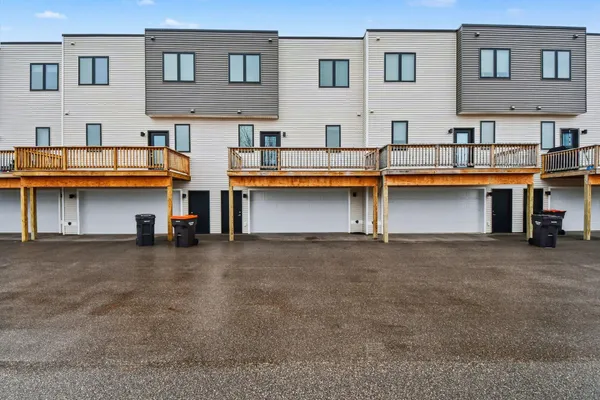 $324,900 | 6029 Port View Drive Southeast, Grand Rapids, MI 49512