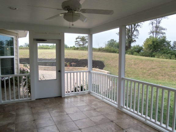 304 Meadow Ridge Radford, VA 24141 - Photo 6 of 21 porch