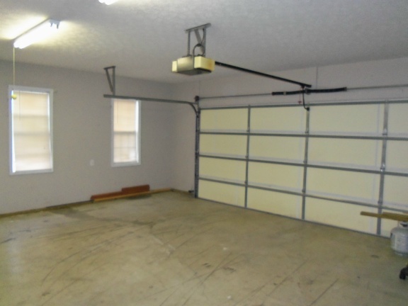 304 Meadow Ridge Radford, VA 24141 - Photo 8 of 21 garage