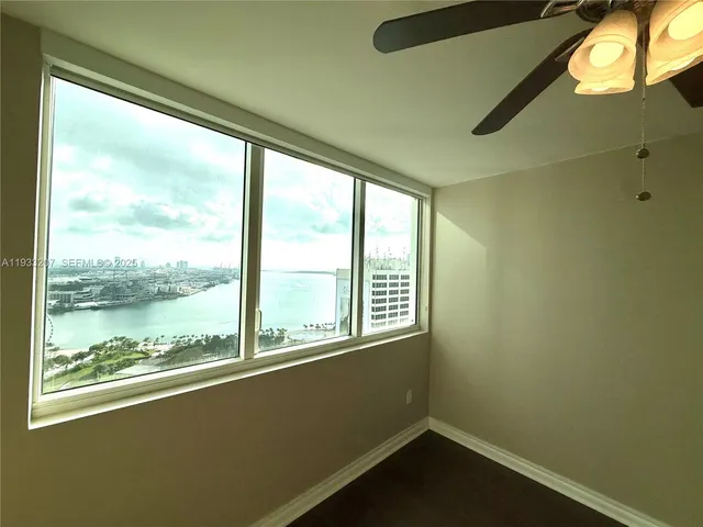 $4,200 | 253 Northeast 2nd Street, Unit 3309, Miami, FL 33132