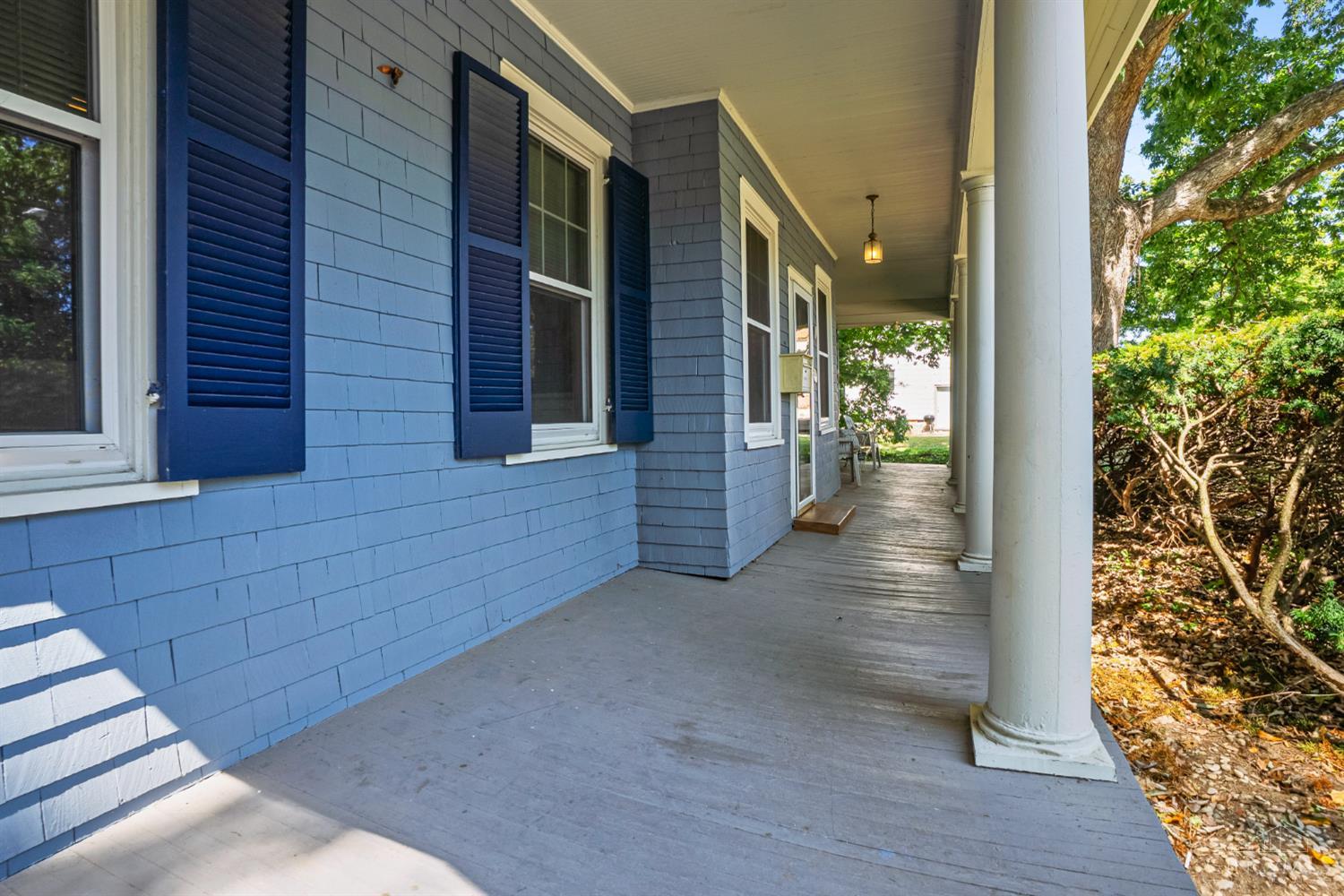 5465 Lester Road Cincinnati, OH 45213 - Photo 4 of 46