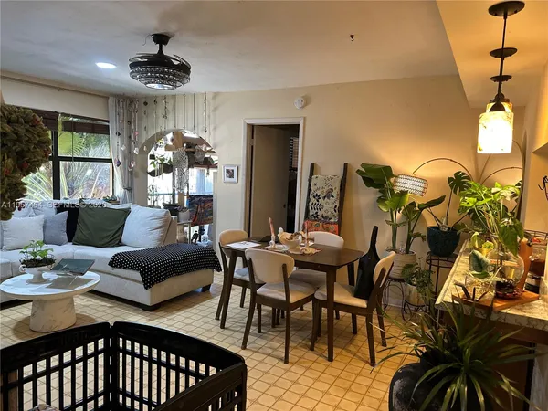 a view of a livingroom and dining room