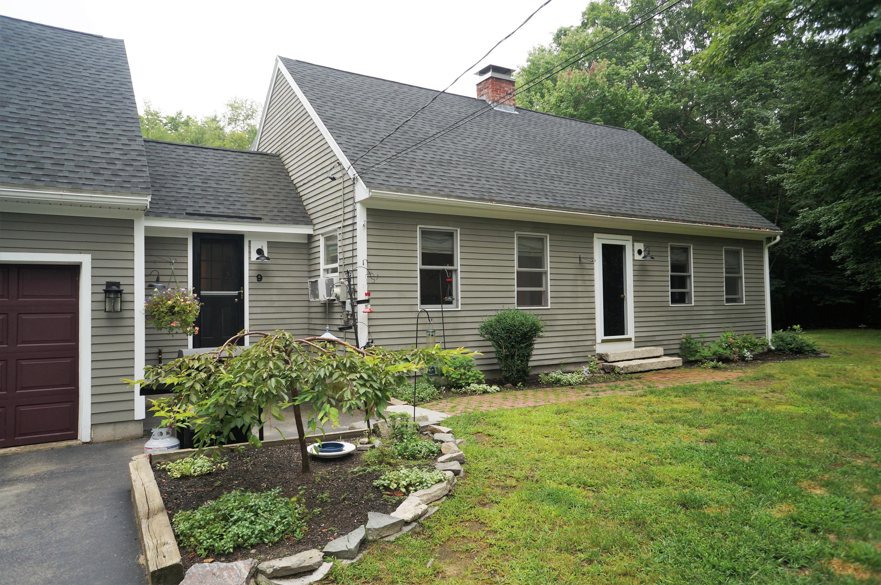 9 Pond View Road Standish, ME 04084 - Photo 2 of 58 DSC03172