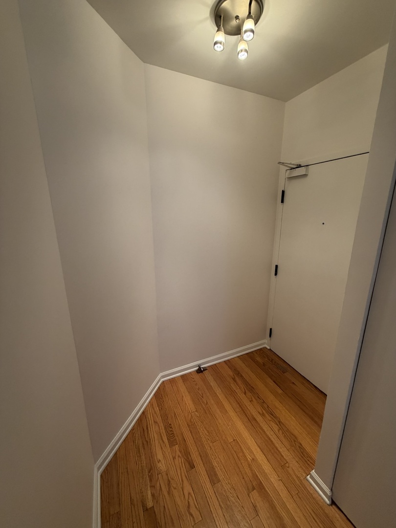 640 South Federal Street, Unit 808 Chicago, IL 60605 - Photo 12 of 33