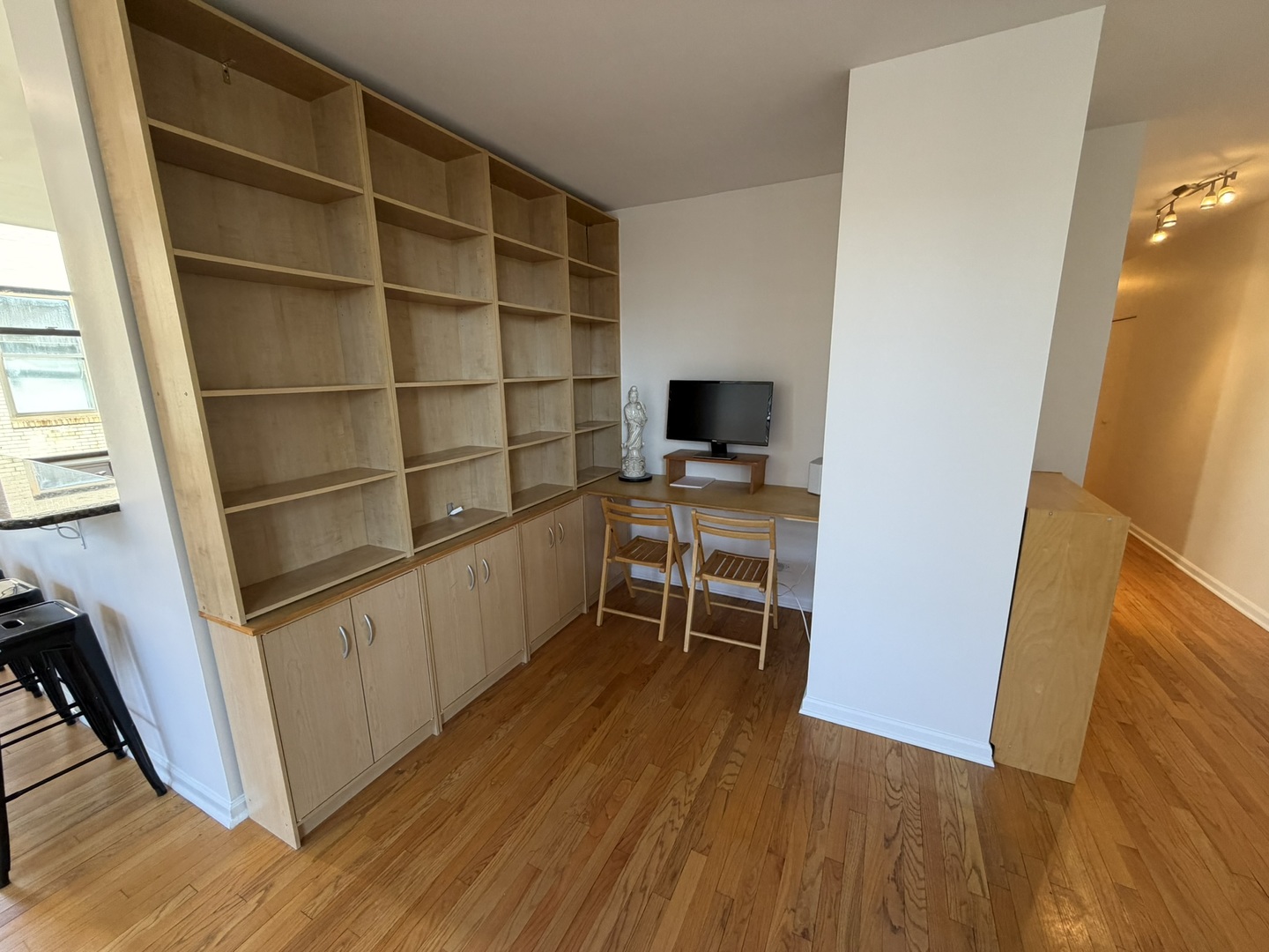 640 South Federal Street, Unit 808 Chicago, IL 60605 - Photo 9 of 33