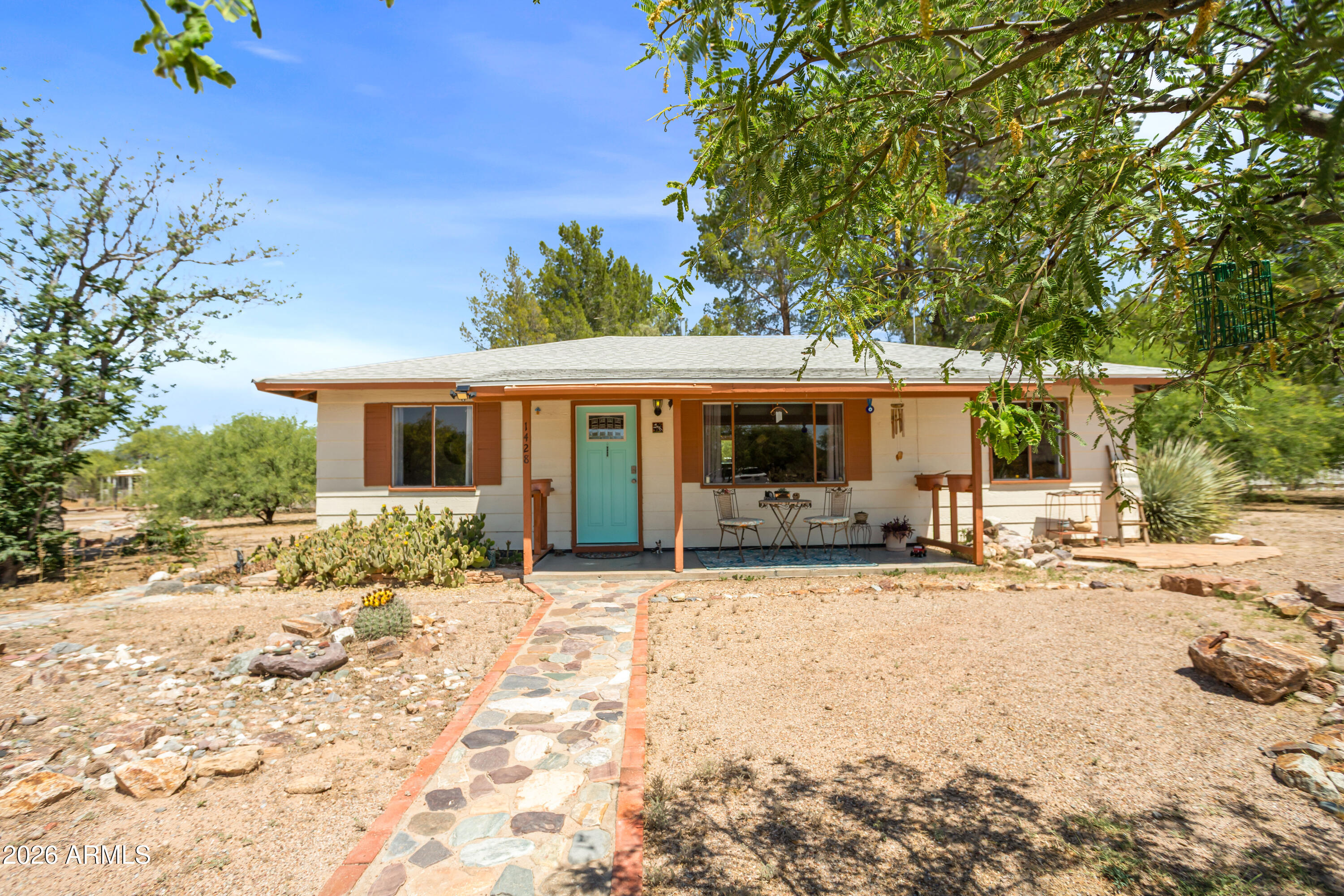 1428 North Cemetery Road Benson, AZ 85602 - Photo 1 of 34