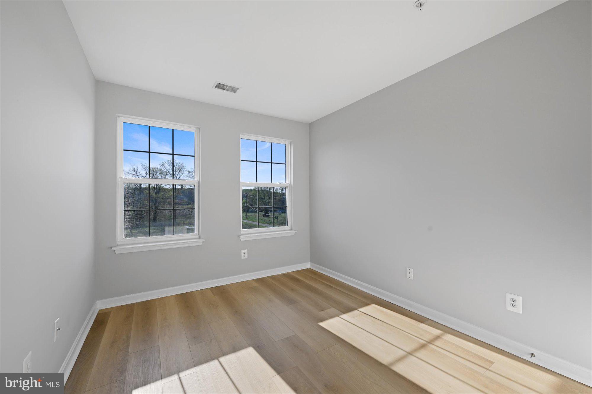 680 Luthardt Road Middle River, MD 21220 - Photo 15 of 22 Gallery Image 15