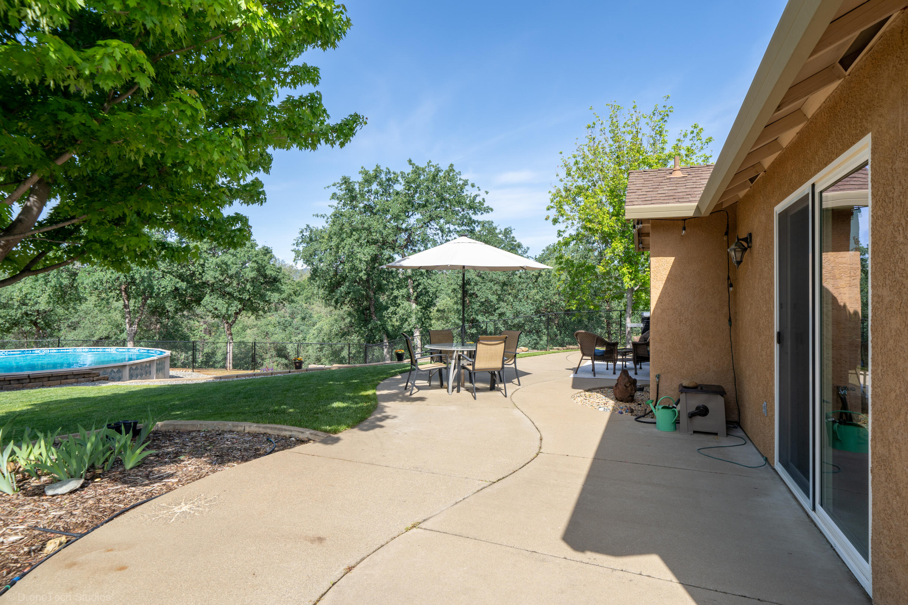 16671 Power Line Road Redding, CA 96001 - Photo 39 of 105 Plenty of patio area