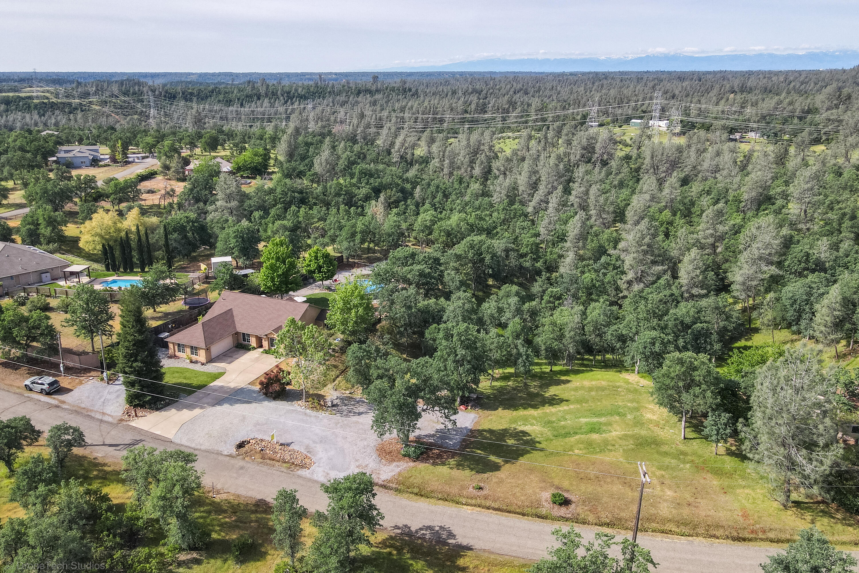 16671 Power Line Road Redding, CA 96001 - Photo 82 of 105 view south
