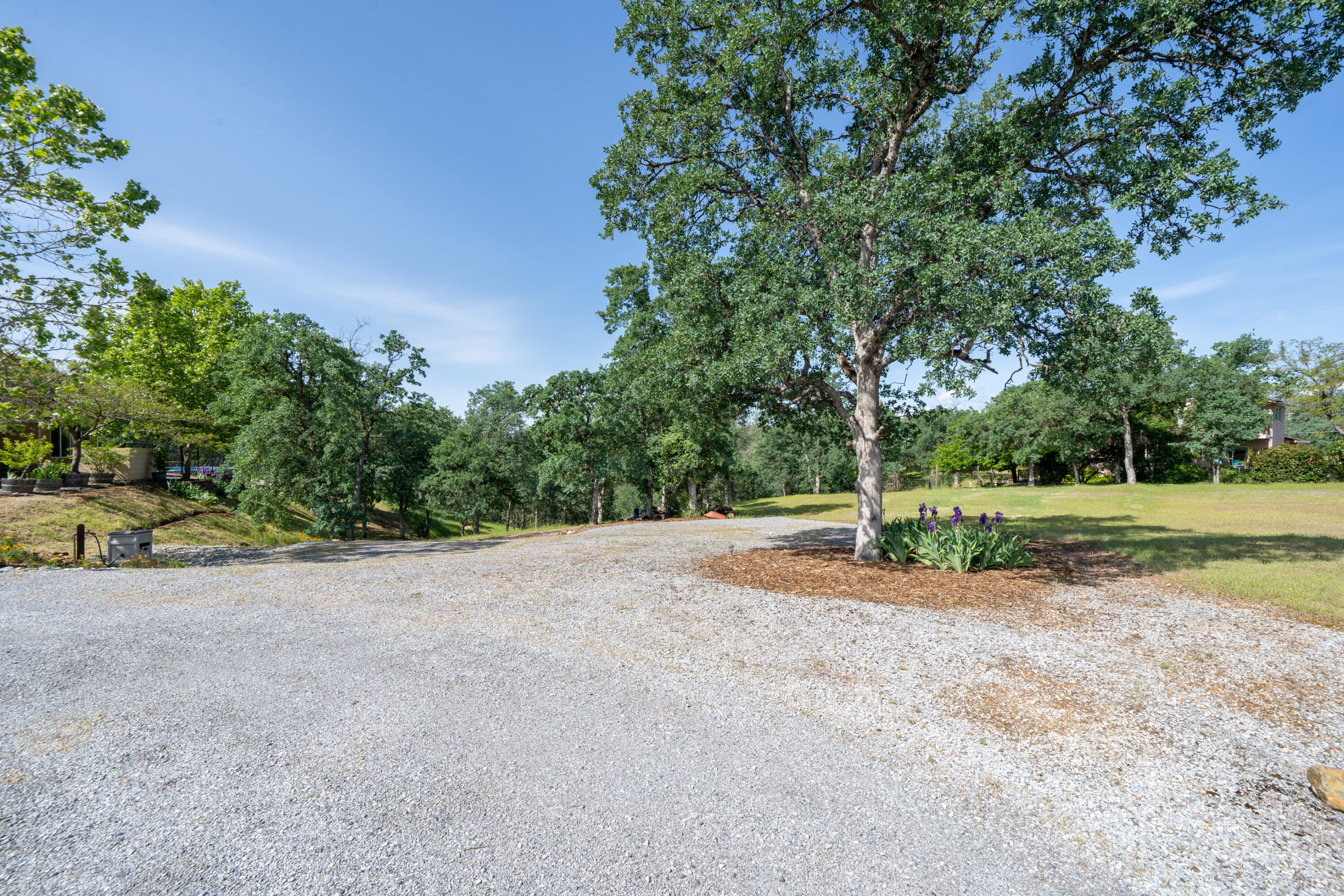 16671 Power Line Road Redding, CA 96001 - Photo 85 of 105 Circle drive