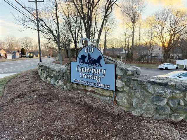 $2,400 | 610 South Franklin Street, Unit C101, Holbrook, MA 02343