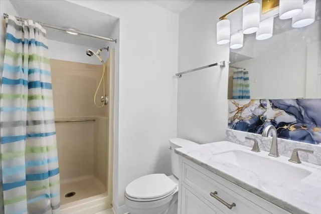 $2,400 | 610 South Franklin Street, Unit C101, Holbrook, MA 02343