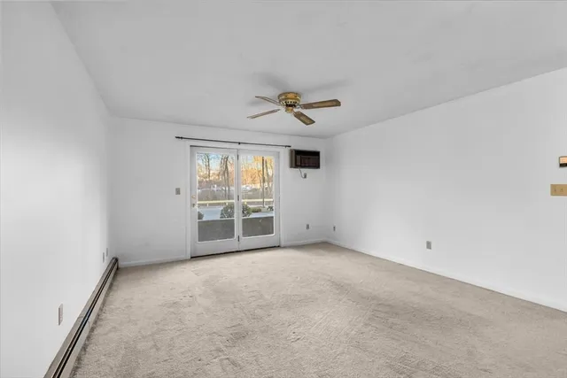 $2,400 | 610 South Franklin Street, Unit C101, Holbrook, MA 02343