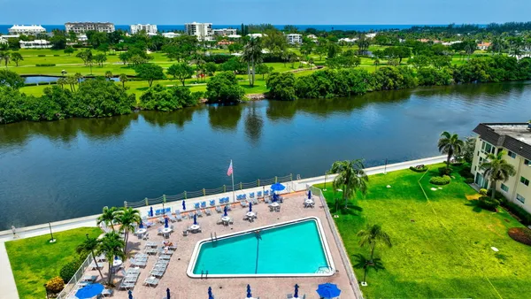 $284,900 | 17 Colonial Club Drive, Unit 205, Boynton Beach, FL 33435