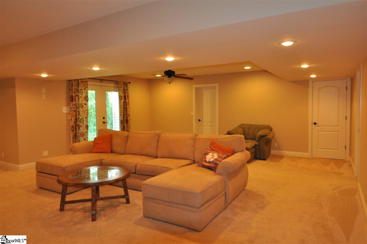 205 Quercus Run Fountain Inn, SC 29644 - Photo 20 of 33