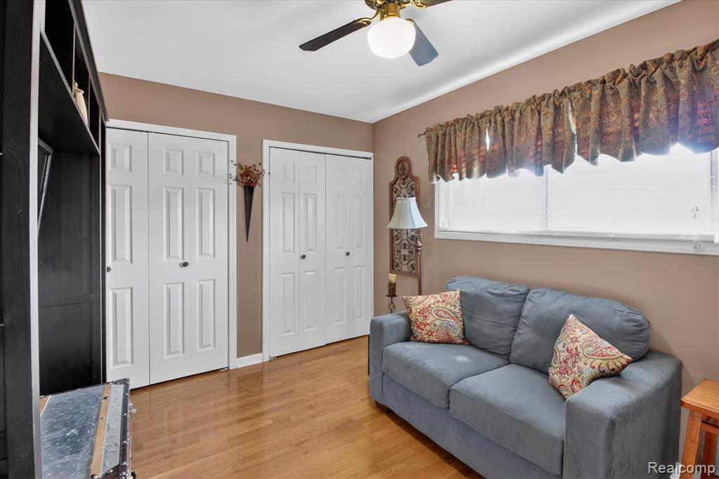 15715 Exeter Court Fraser, MI 48026 - Photo 18 of 32
