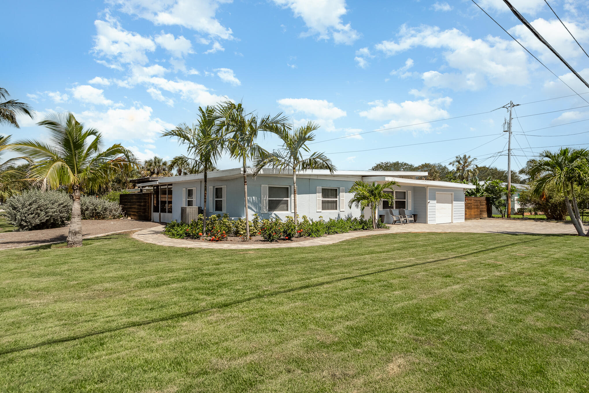 942 Bali Road, Cocoa Beach, FL