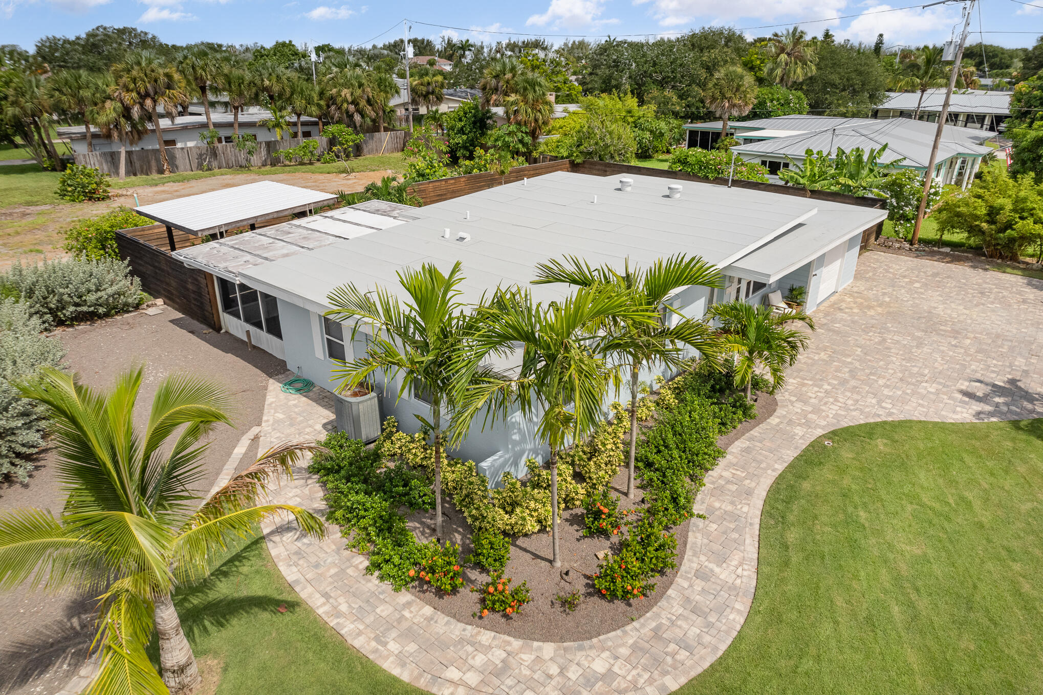 942 Bali Road Cocoa Beach, FL 32931 - Photo 5 of 29 942 Bali Road, Cocoa Beach, FL