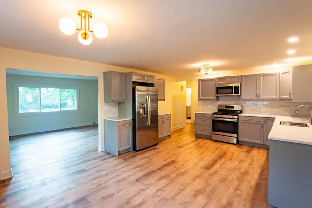 $389,000 | 1153 North 11th Avenue, West Bend, WI 53090