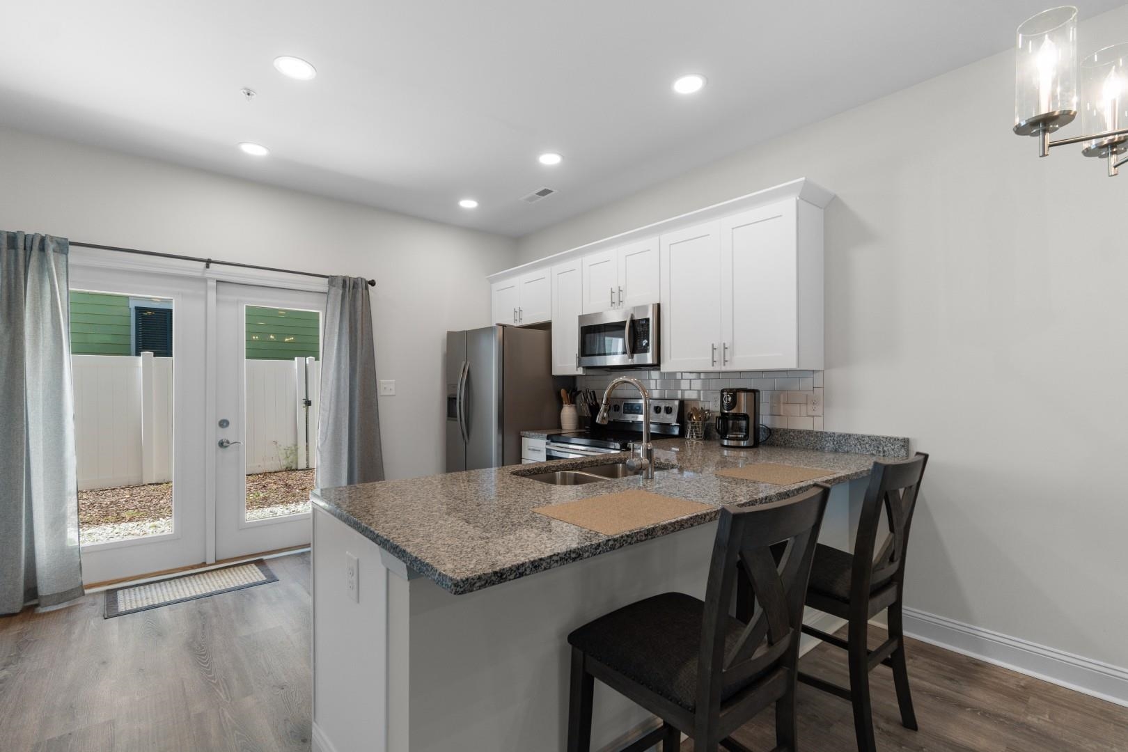 753 Moen Place, Unit B Myrtle Beach, SC 29577 - Photo 5 of 40