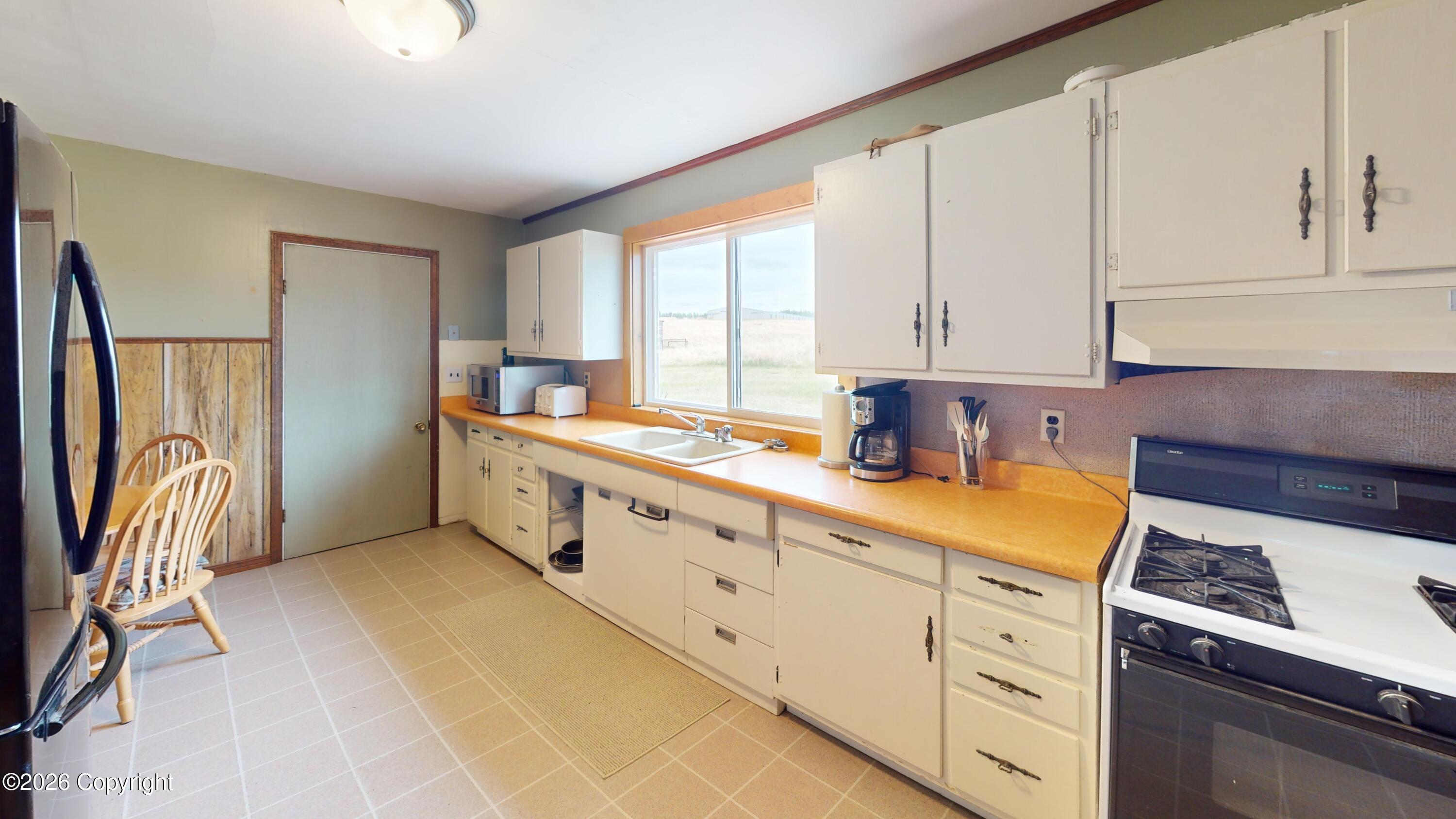 567 Dry Creek Road Upton, WY 82730 - Photo 5 of 22 Gallery Image 5