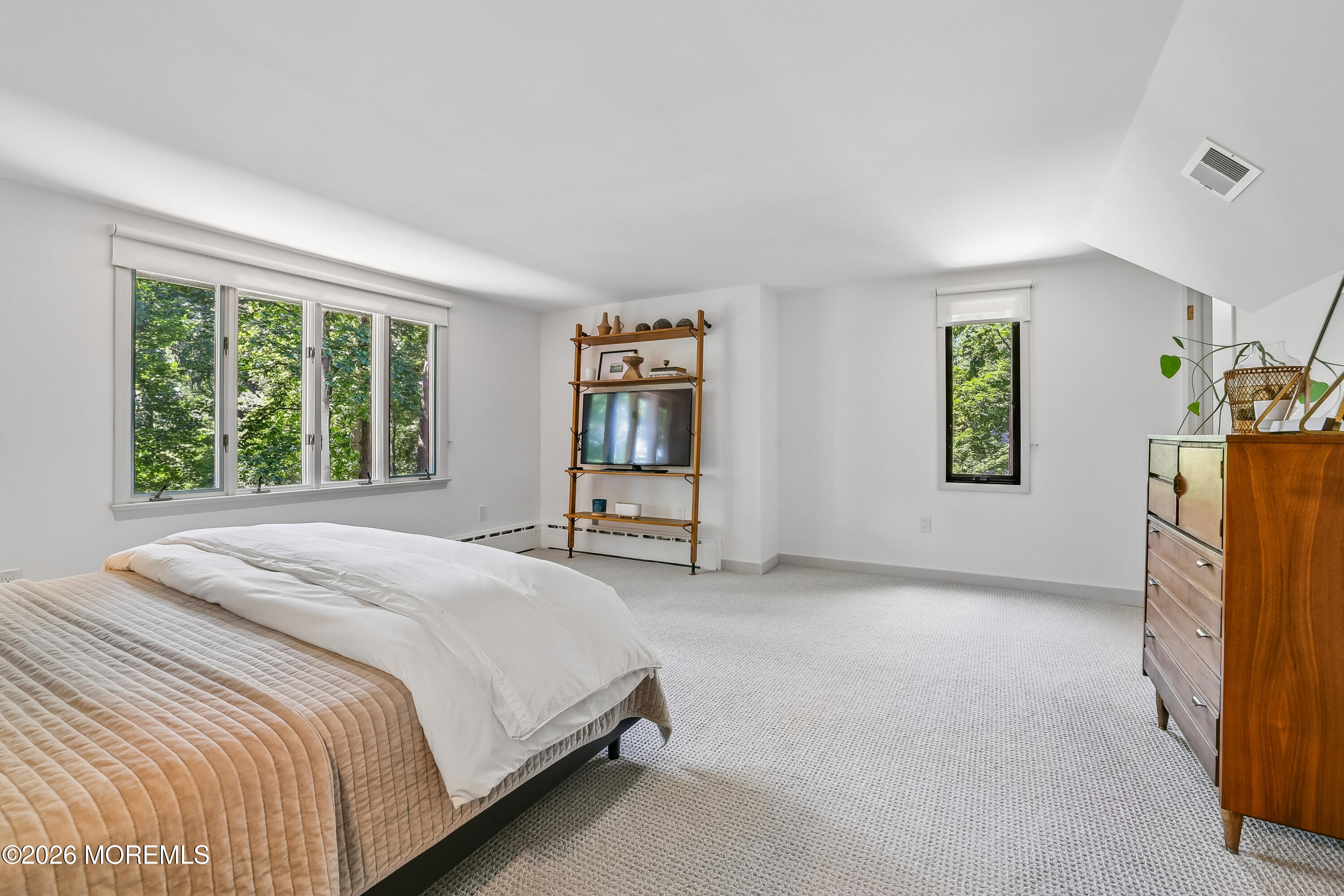 5 Coventry Square Holmdel, NJ 07733 - Photo 20 of 41 019