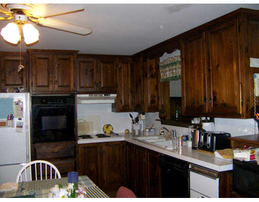 211 Turnpike Road Montague, MA 01376 - Photo 3 of 8 Gallery Image 3