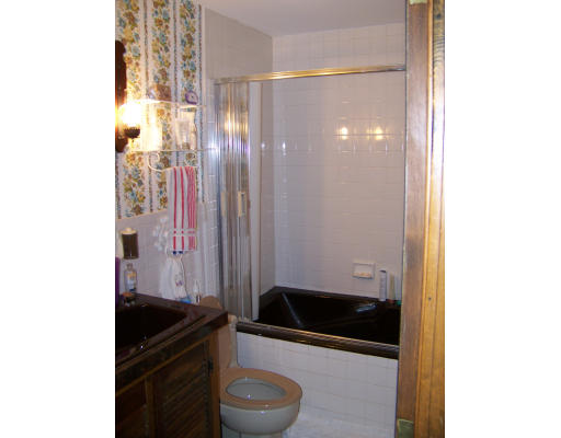 211 Turnpike Road Montague, MA 01376 - Photo 7 of 8 Gallery Image 7