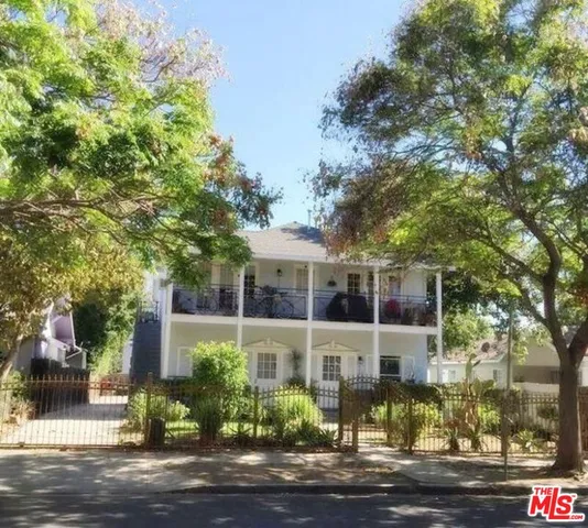 $1,549,000 | 6640 Leland Way, Los Angeles, CA 90028