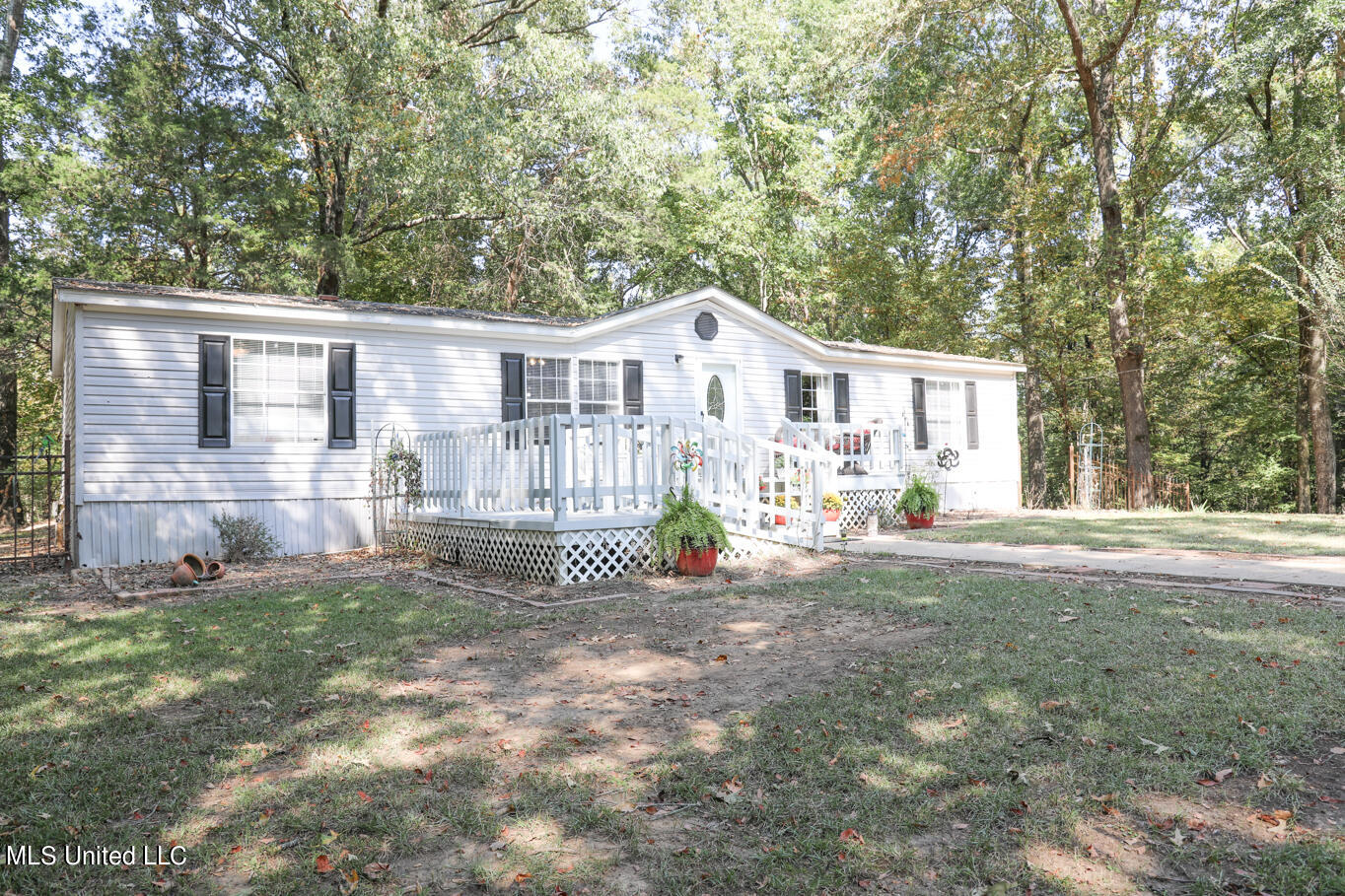 991 Witherspoon Road Yazoo City, MS 39194 - Photo 2 of 64 2.