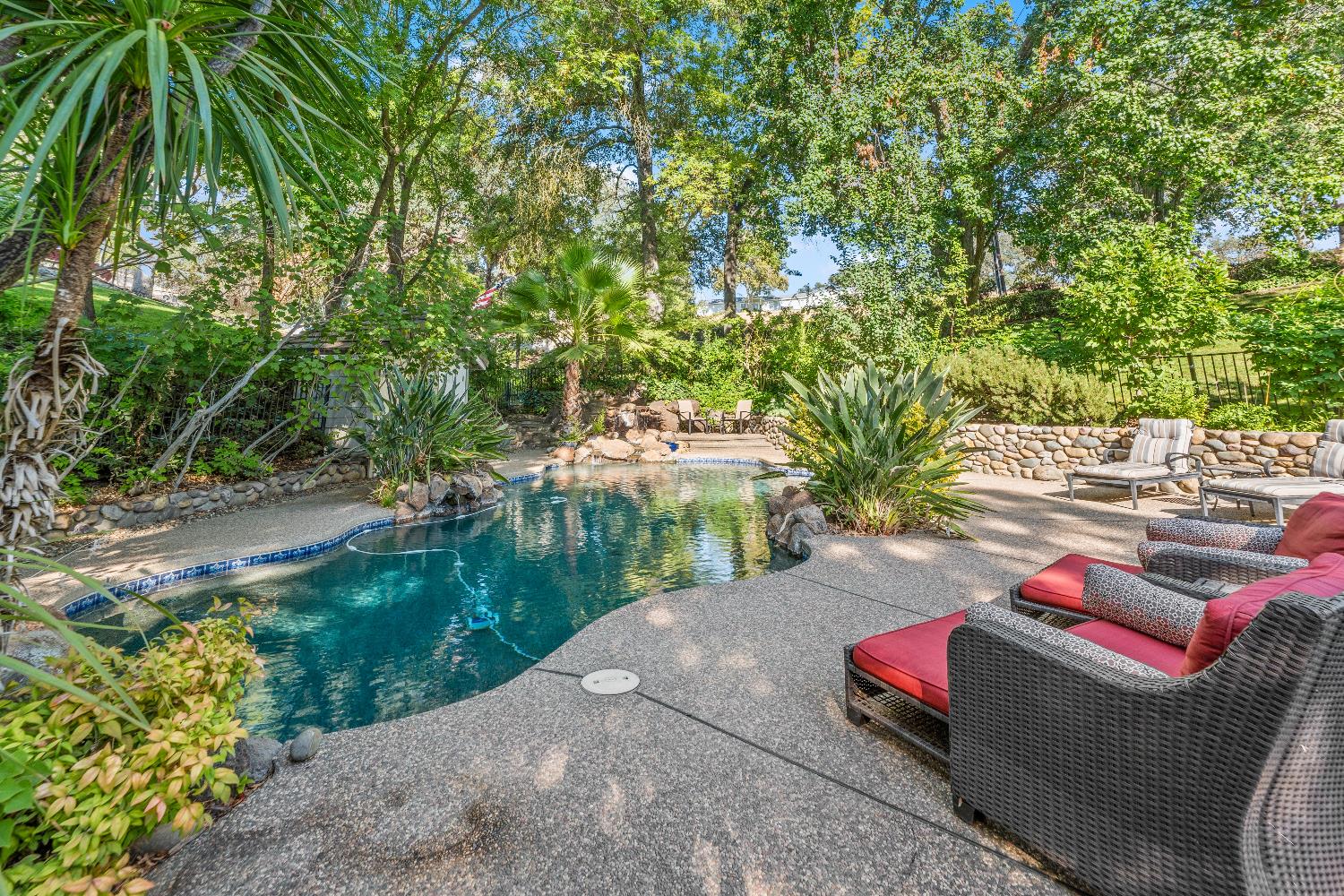 4255 Greenvale Road Fair Oaks, CA 95628 - Photo 2 of 98