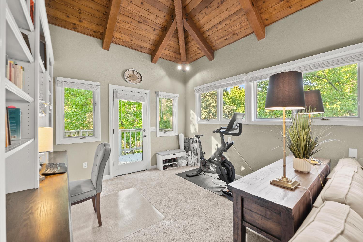 4255 Greenvale Road Fair Oaks, CA 95628 - Photo 54 of 98