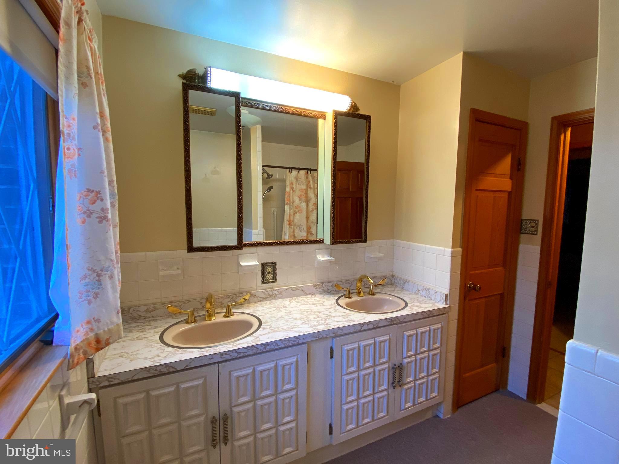 17740 Hardy Road Mount Airy, MD 21771 - Photo 35 of 71 Gallery Image 35